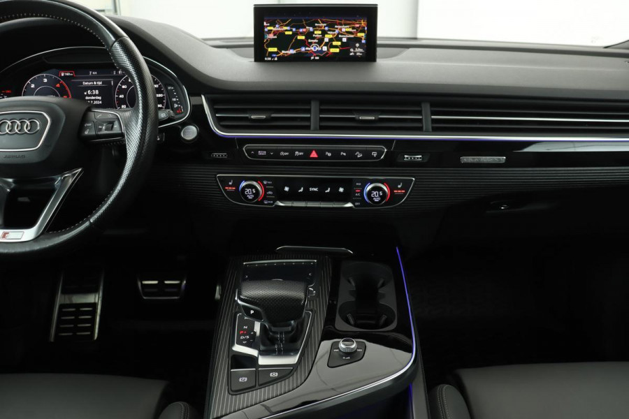 Audi Q7 3.0 TDI quattro S-line | Adaptive cruise | Nachtzicht | Panoramadak | Head-Up | 360 camera | | Bose | Trekhaak | Stoelverwarming | Matrix LED | Keyless | Leder | Achterbankverwarming | Navigatie