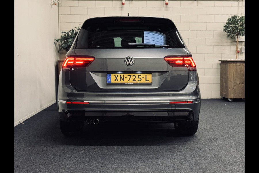 Volkswagen Tiguan 1.5 TSI ACT R-Line | Panorama | Virtual | Keyless