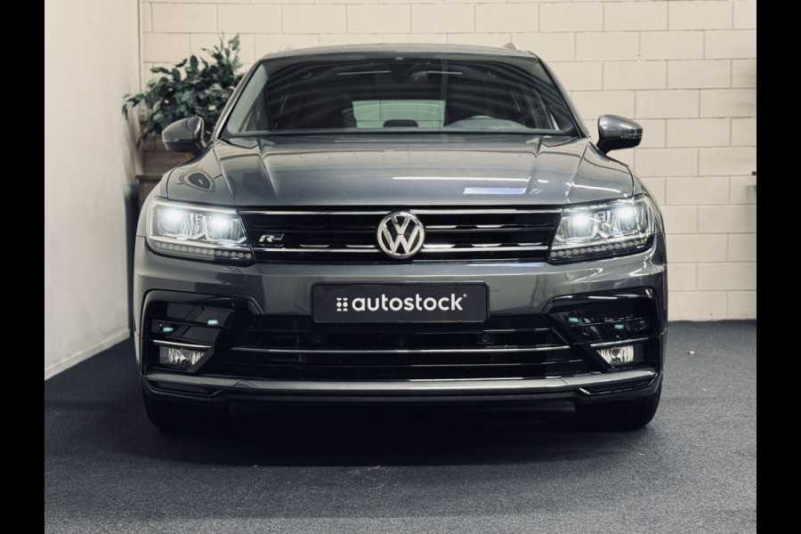 Volkswagen Tiguan 1.5 TSI ACT R-Line | Panorama | Virtual | Keyless