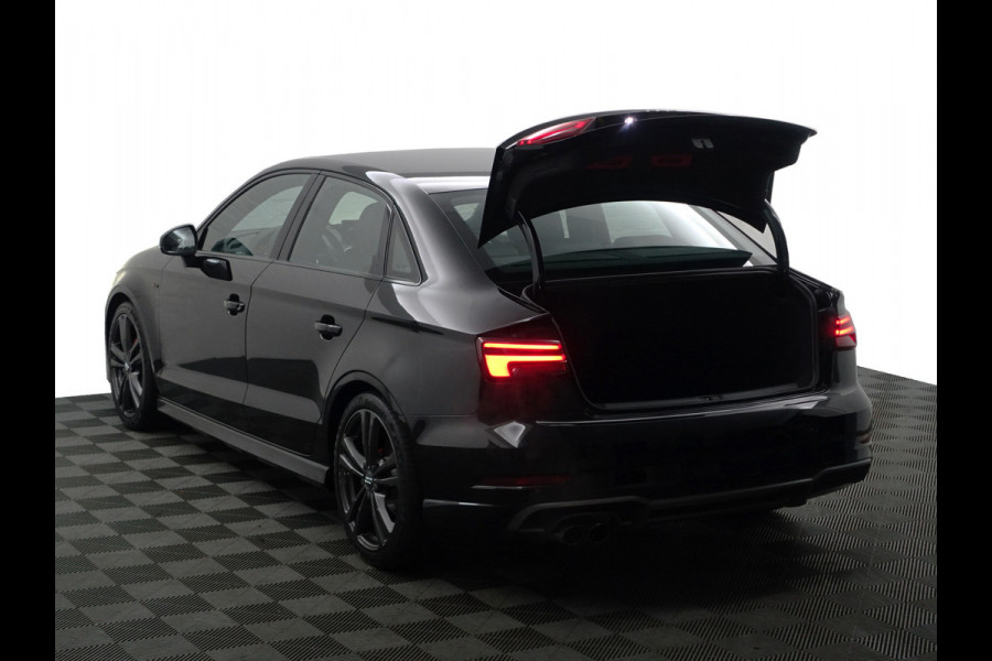 Audi A3 Limousine 35 TFSI S Line Black Optic Aut- 50/50 Deal