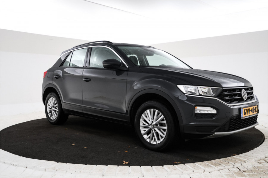 Volkswagen T-Roc 1.6 TDI Style Business Panoramadak, Virtual, climate, Stoelverw.