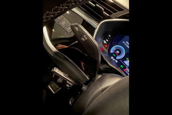 Audi Q3 Sportback 45 TFSI e 3XS-LINE BLACKLINE NAVI/V-COCKPIT/DAB/CARPLAY/LEDER///