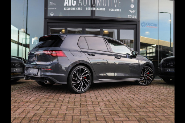 Volkswagen Golf 2.0 TSI GTI | Camera | Schaalstoelen | 19" LM | Harman Kardon | IQ Light