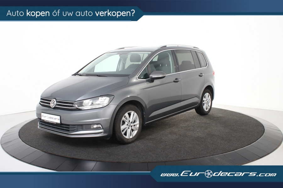 Volkswagen Touran 1.5 TSI Highline *1ste Eigenaar*Navigatie*Trekhaak*