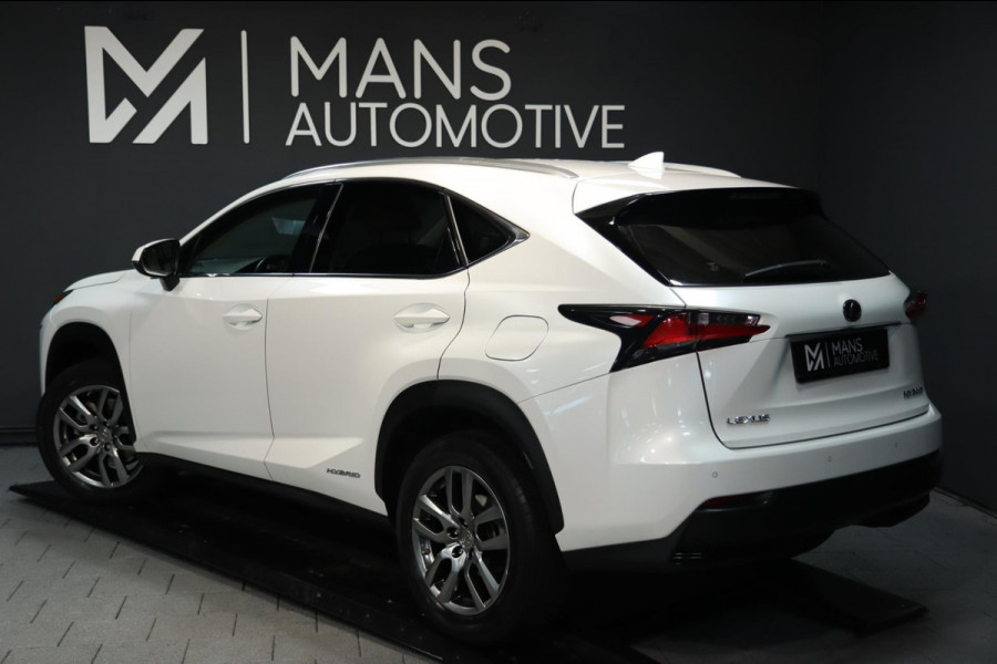 Lexus NX 300h Luxury Line / KEYLESS / LEDER / CAMERA / NAVI / ELEK. STOELEN