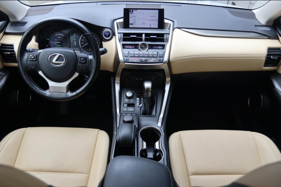 Lexus NX 300h Luxury Line / KEYLESS / LEDER / CAMERA / NAVI / ELEK. STOELEN