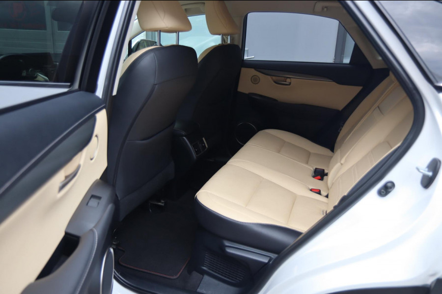 Lexus NX 300h Luxury Line / KEYLESS / LEDER / CAMERA / NAVI / ELEK. STOELEN