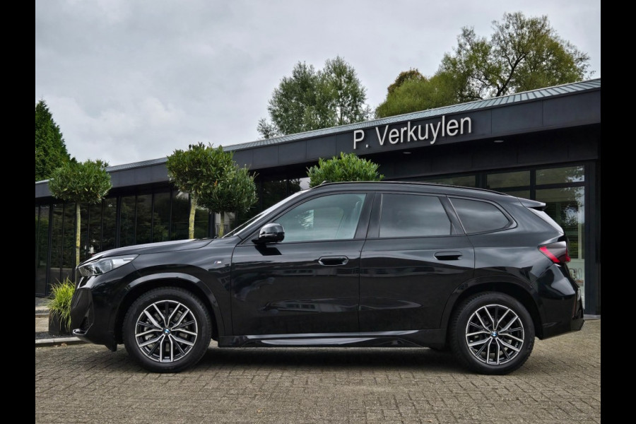 BMW X1 23I XDRIVE M SPORT I PANORAMA I HARMAN KARDON I LEDER MEMORY I