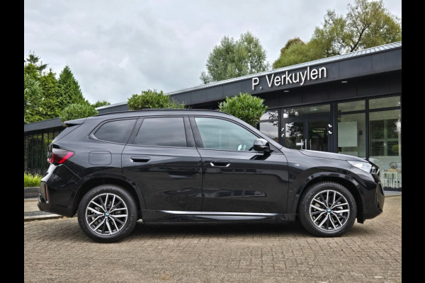 BMW X1 23I XDRIVE M SPORT I PANORAMA I HARMAN KARDON I LEDER MEMORY I