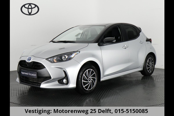 Toyota Yaris 1.5 HYBRID AUTOMAAT BI-TONE PACK CARPLAY NAVI. CAMERA.ADAPTIVE CRUISE. GARANTIE TOT 4-2034 !