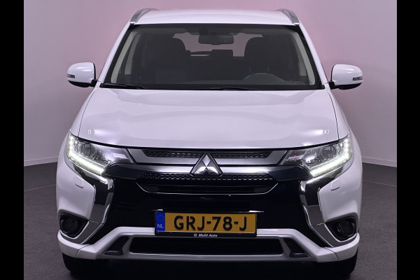 Mitsubishi Outlander 2.4 Plug in Hybrid 225pk PHEV | Trekhaak Afneembaar | Apple Carplay | Camera | Cruise Control | Climate Control | Stoelverwarming | DAB |