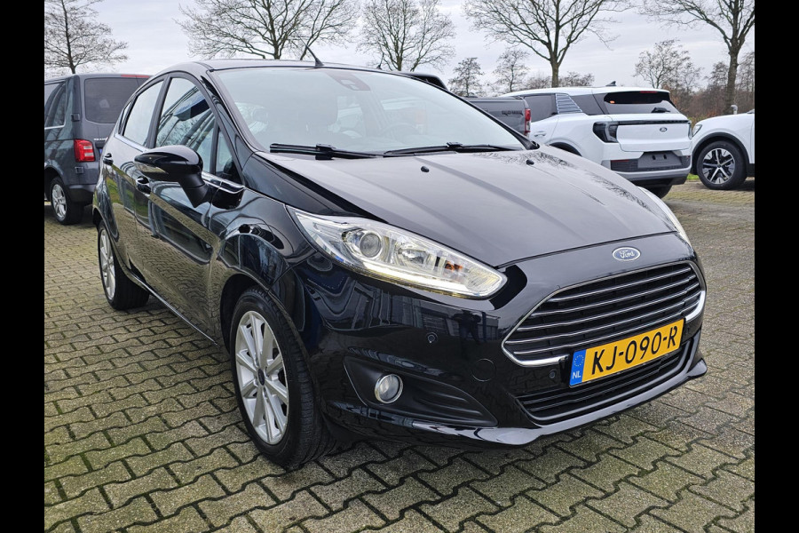 Ford Fiesta 1.0 EcoBoost Titanium Automaat | Cruise control | Navigatie | PDC | Bluetooth | Stuurwielbediening | Voorruitverwarming | nieuwstaat!