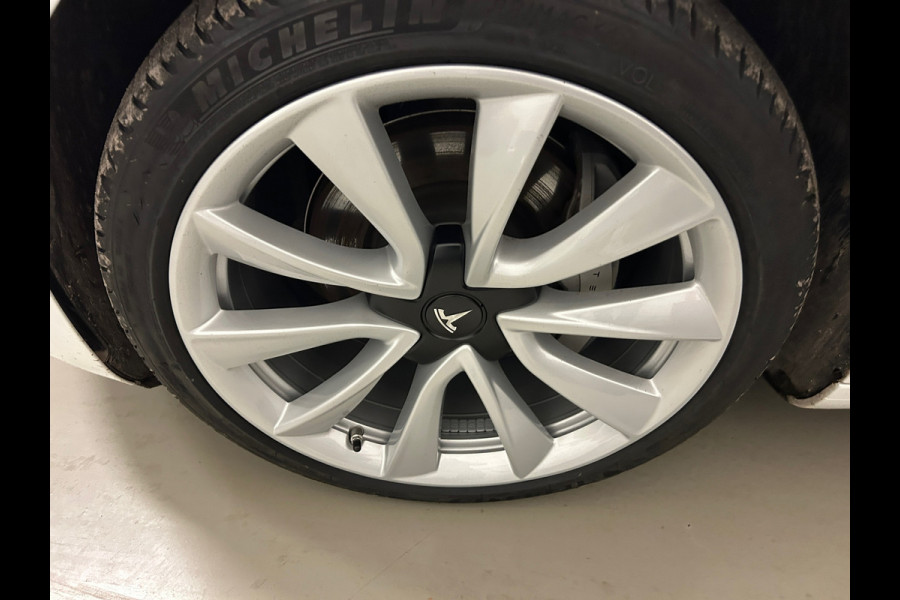 Tesla Model 3 Long Range AWD 75 kWh 91% SOH Trekhaak (1.000kg) 19 Inch Rijklaarprijs