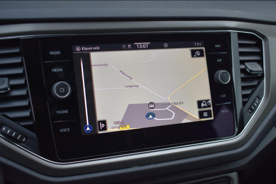 Volkswagen T-Roc 1.5 TSI Style | DEALER ONDERHOUDEN| NAP | APPLE CARPLAY | ANDROID AUTO| ADAPTIEVE CRUISE CONTROLE | NAVIGATIE