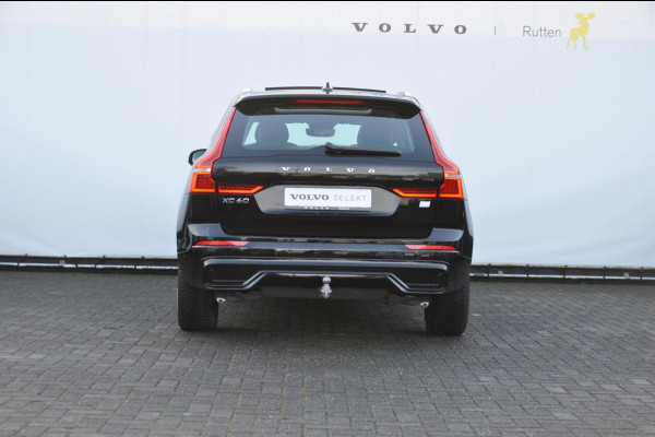 Volvo XC60 T6 350PK Long Range AWD Plus Dark / Panoramisch schuif-kantel dak / Lederen bekleding / Elektrisch bedienbare voorstoelen met geheugen / 360 Camera / Stoelverwarming voor en achter / Apple Carplay / Trekhaak / BLIS /