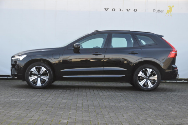 Volvo XC60 T6 350PK Long Range AWD Plus Dark / Panoramisch schuif-kantel dak / Lederen bekleding / Elektrisch bedienbare voorstoelen met geheugen / 360 Camera / Stoelverwarming voor en achter / Apple Carplay / Trekhaak / BLIS /