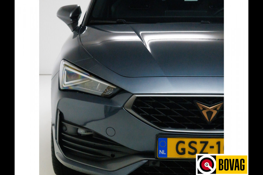 CUPRA Leon 1.4 e-Hybrid Business 204 PK Stoel- stuurverwarming, Travel assist, Navigatie, Camera, 18 inch, Adaptive cruise