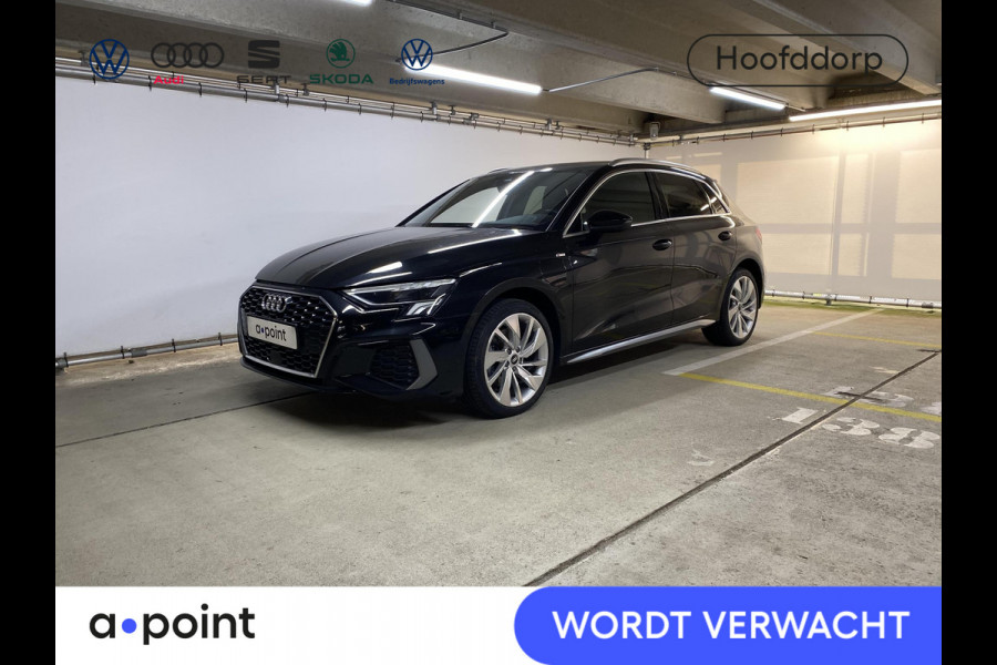 Audi A3 Sportback 40 e-tron Advance Sport 204 pk S-tronic | Verlengde garantie | Navigatie | Trekhaak (afneembaar) | Parkeersensoren (Park assist) | Stoelverwarming | S-Line |