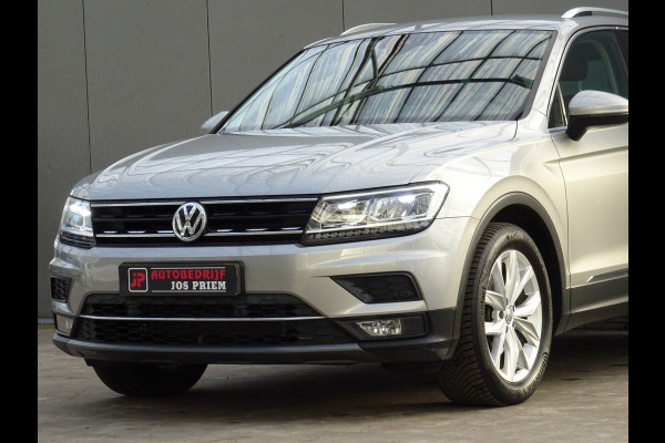 Volkswagen Tiguan 1.4 TSI ACT Highline * VIRTUAL * KEYLESS * LUXE UITV. !!