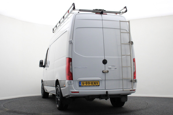 Mercedes-Benz Sprinter 314 2.2 CDI L2H2 Automaat 3-Zits, Imperiaal, Camera, Airco, Apple CarPlay, Trekhaak 3500 KG, 18''