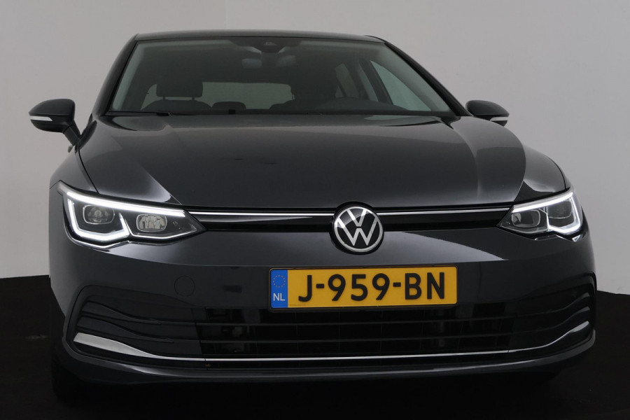 Volkswagen Golf 1.5 TSI Style (VIRTUAL, ELEKTRISCHE STOELEN, ADAPTIVE CRUISE, NAVIGATIE, PDC, NL-AUTO, GOED ONDERHOUDEN)