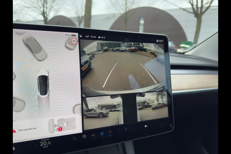 Tesla Model 3 Standard RWD Plus 60 kWh VAN 30.900 VOOR 28.770 EINDEJAARSVOORDEEL 2.130,- | AUTOPILOT