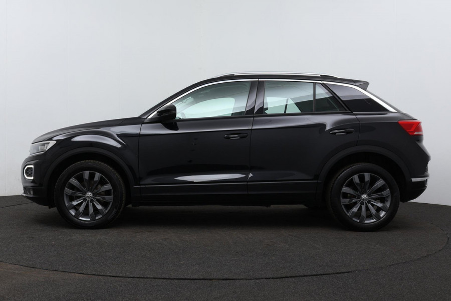 Volkswagen T-Roc 1.0 TSI Style Business Intense (NAVIGATIE, DIGITALE COCKPIT, CAMERA, PDC, CARPAY, 1e EIGENAAR, GOED ONDERHOUDEN)