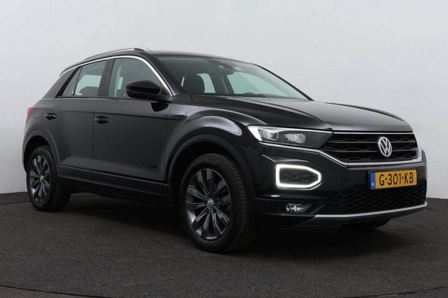 Volkswagen T-Roc 1.0 TSI Style Business Intense (NAVIGATIE, DIGITALE COCKPIT, CAMERA, PDC, CARPAY, 1e EIGENAAR, GOED ONDERHOUDEN)