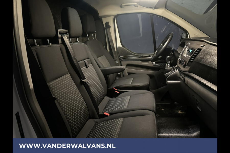 Ford Transit Custom 340 2.0 TDCI 131pk L2H1 Euro6 Airco | Omvormer | 2800kg Trekhaak cruisecontrol, parkeersensoren, stoelverwarming, verwarmde voorruit, bijrijdersbank