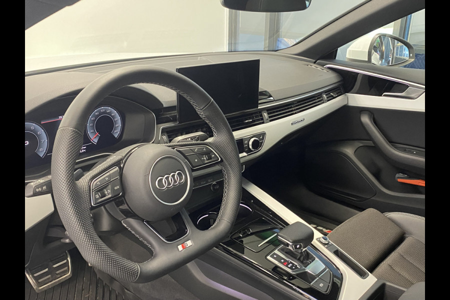 Audi A5 Sportback 40 TFSI quattro S edition Competition Panoramadak Cruise Control Navigatie  Apple Carplay 20LMV VCP 2 Jaar garantie mogelijk* ( vraag naar de voorwaarde)