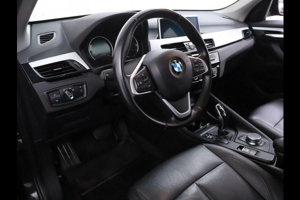 BMW X1 sDrive18i High Executive Pano Leer HUD Navi NAP