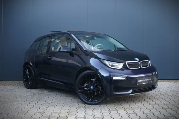 BMW i3 S Executive Edition 120Ah 42 kWh | Panoramadak | Leer | Warmtepomp | Adaptive Cruise Control | Navigatie | Keyless | Parkeersensoren | Stoelverwarming | Camera | Dealer Onderhouden | NAP | BTW