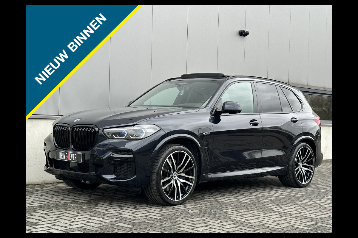 BMW X5 xDrive45e M PACK 395pk PANO ACC ECC 360 CAMERA HUD LEDER