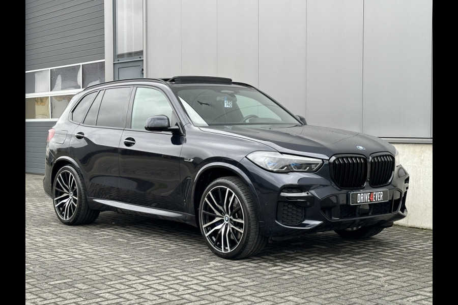 BMW X5 xDrive45e M PACK 395pk PANO ACC ECC 360 CAMERA HUD LEDER