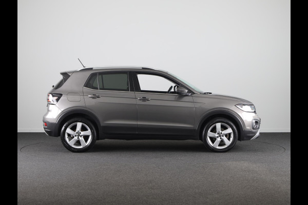 Volkswagen T-Cross 1.0 TSI Style 115 pk Automaat (DSG) | Navigatie | Parkeersensoren | Achteruitrijcamera | Adaptieve cruise control | Stoelverwarming | Digitaal instrumentenpaneel |