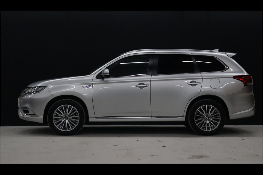 Mitsubishi Outlander 2.4 PHEV Intense [APPLE CARPLAY, TREKHAAK, ANDROID, LEDER/ALCANTARA, STOELVERWARMING, STANDKACHEL, ELEKTRISCHE STOEL, NIEUWSTAAT]