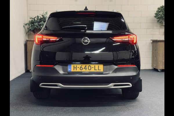 Opel Grandland X 1.6 Turbo Hybrid4 300PK Bus.Executive | Leder | Stoelkoeling | Keyless