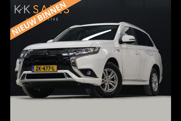 Mitsubishi Outlander 2.4 PHEV Pure [ACHTERUITRIJCAMERA, LEDER/ALCANTARA, APPLE/ANDROID, NAVI, CRUISE, NIEUWSTAAT]