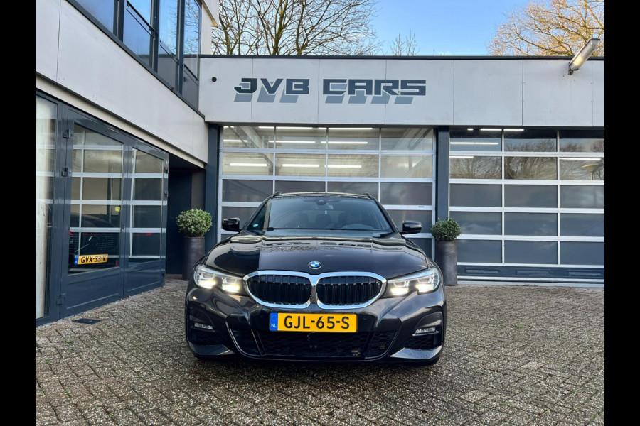 BMW 3 Serie Touring 330e High Executive