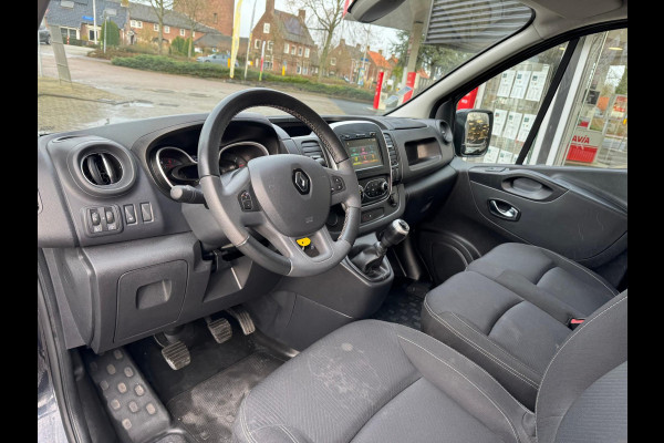 Renault Trafic 2.0 dCi 145 T29 L2H1 Luxe 2x schuifdeur / LM velg / Trekhaak / Navi / Clima / Metallic / Camera / P-sensoren