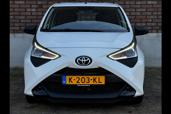 Toyota Aygo 1.0 VVT-i x-fun / Airco / C.V. met afstandsbediening + Elek. Pakket / 1e Eigenaar / NED-Aygo