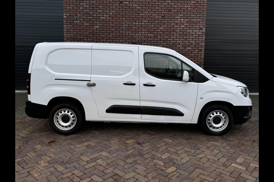 Opel Combo 1.6D L2H1 Edition / 100 PK / Navigatie / Cruise Control / Parkeersensoren / 1e Eigenaar / NED-Combo