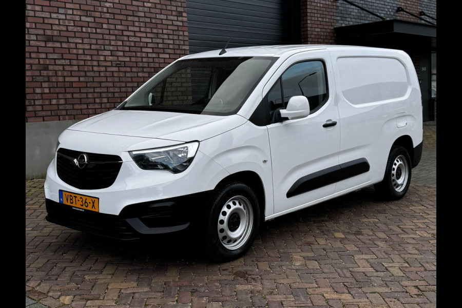 Opel Combo 1.6D L2H1 Edition / 100 PK / Navigatie / Cruise Control / Parkeersensoren / 1e Eigenaar / NED-Combo