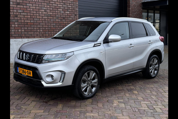 Suzuki Vitara 1.4 Boosterjet Select Smart Hybrid / 130 PK / Navigatie + Camera / Adaptive Cruise / Climate / Stoelverwarming