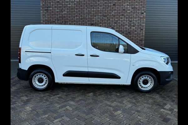 Opel Combo 1.5D L1H1 Edition / Navigatie / Cruise Control / PDC / Airco / 1e Eigenaar / NED-Combo