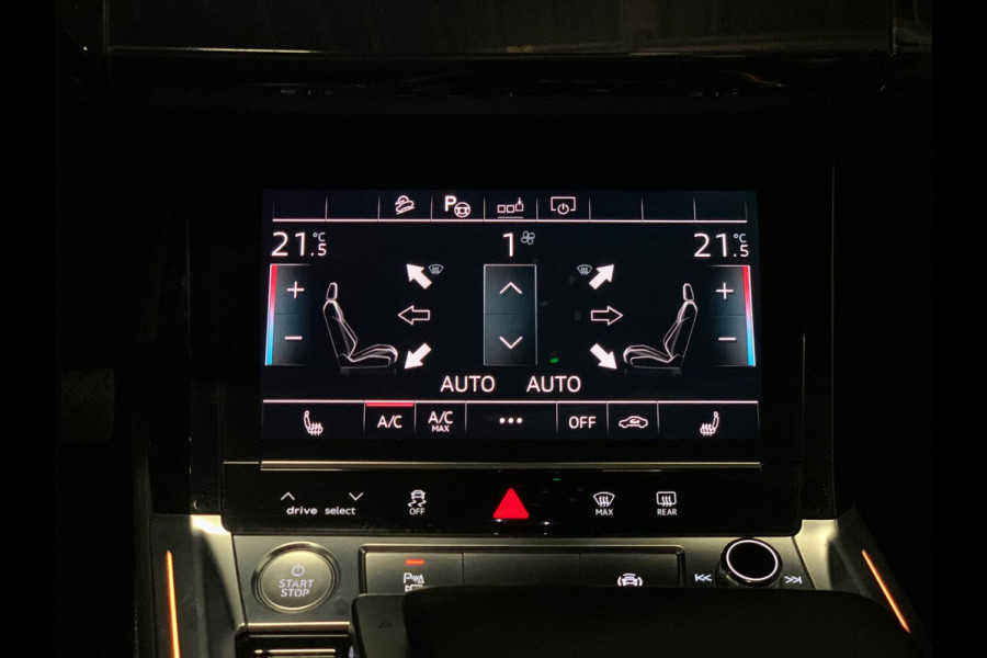 Audi e-tron E-tron 55 quattro advanced Pro Line Plus 95 kWh | PANO | TREKHAAK | BLACK OPTIC | LEDER