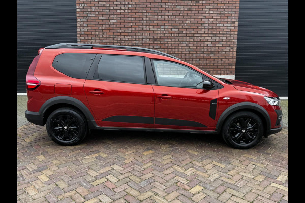 Dacia Jogger 1.0 TCe Extreme 7p. / 110 PK / Navigatie + Camera / Climate Control / Cruise control / Keyless