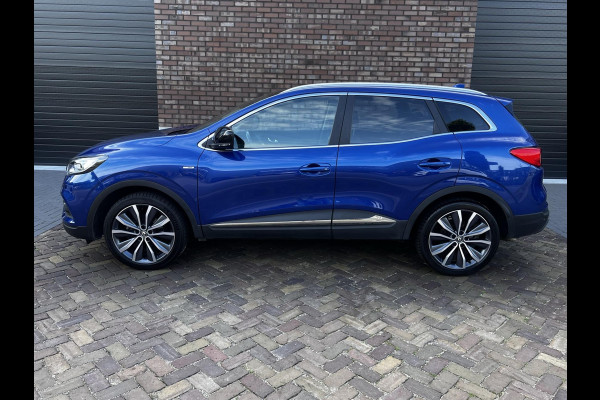 Renault Kadjar 1.3 TCe Bose / 160 PK / Trekhaak / Panoramadak / Navigatie + Camera / Stoelverwarming / PDC Rondom