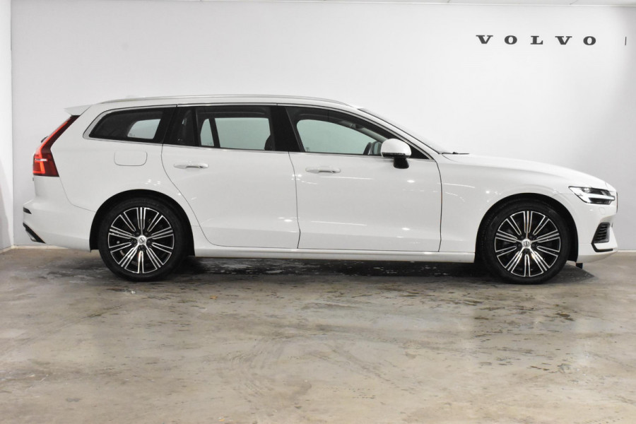 Volvo V60 T6 340PK Automaat Recharge AWD Inscription / Adaptieve cruise/ BLIS/ Adaptieve koplampen/ Elektrische stoel/ Parkeersensoren met camera/ Elektrische achterklep/ Apple CarPlay/ On call