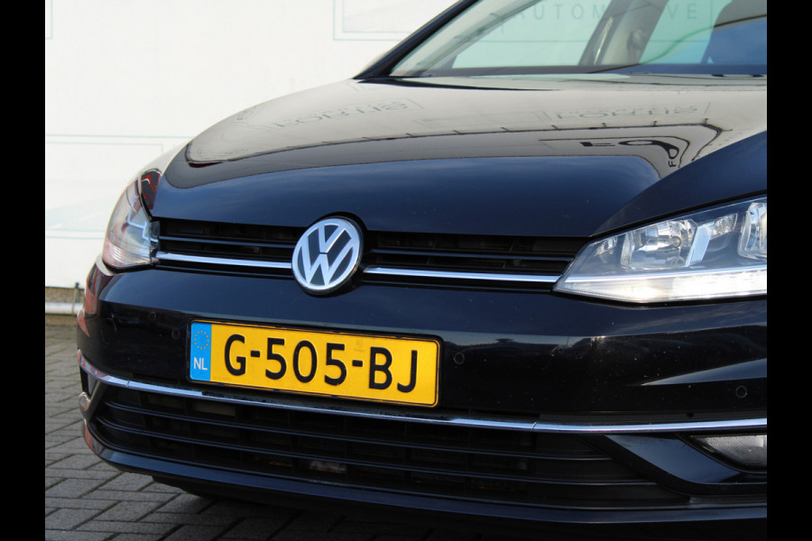 Volkswagen GOLF Variant 1.6 TDI Comfortline Business NL AUTO | STOELMASSAGE | STOELVERW | ADAPTIEVE CRUISE | TREKHAAK